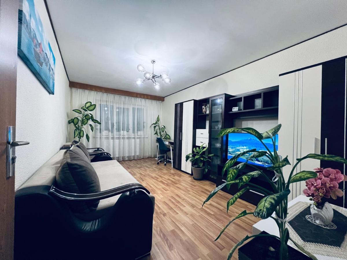 Апартаменти Altheda Living Tineretului E8 Сучава Екстер'єр фото